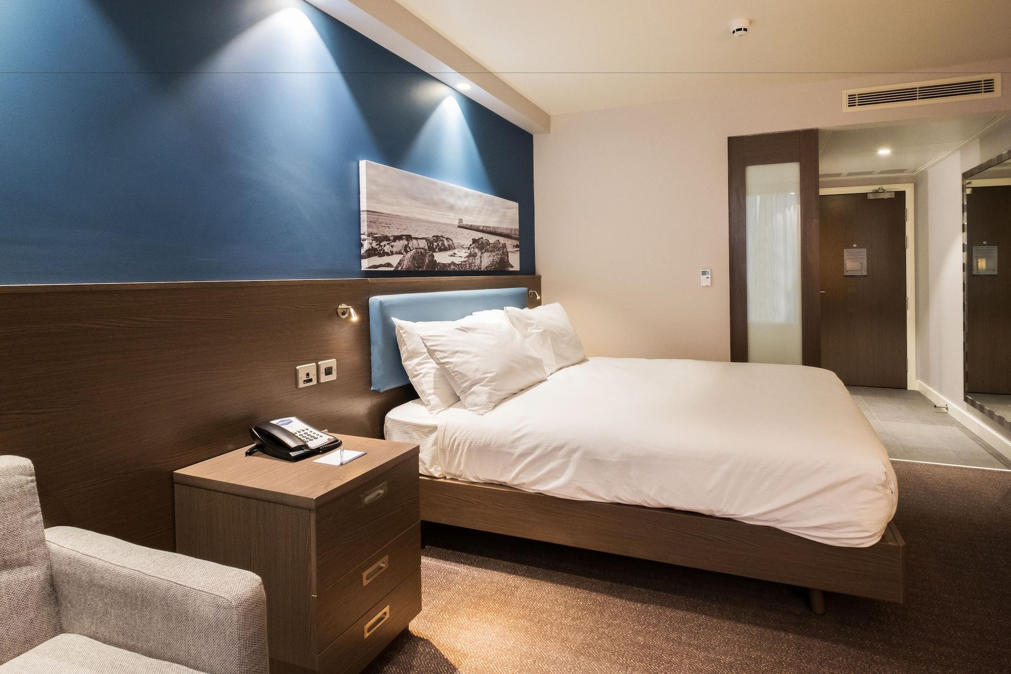 Hampton By Hilton Aberdeen Airport Dyce Eksteriør bilde