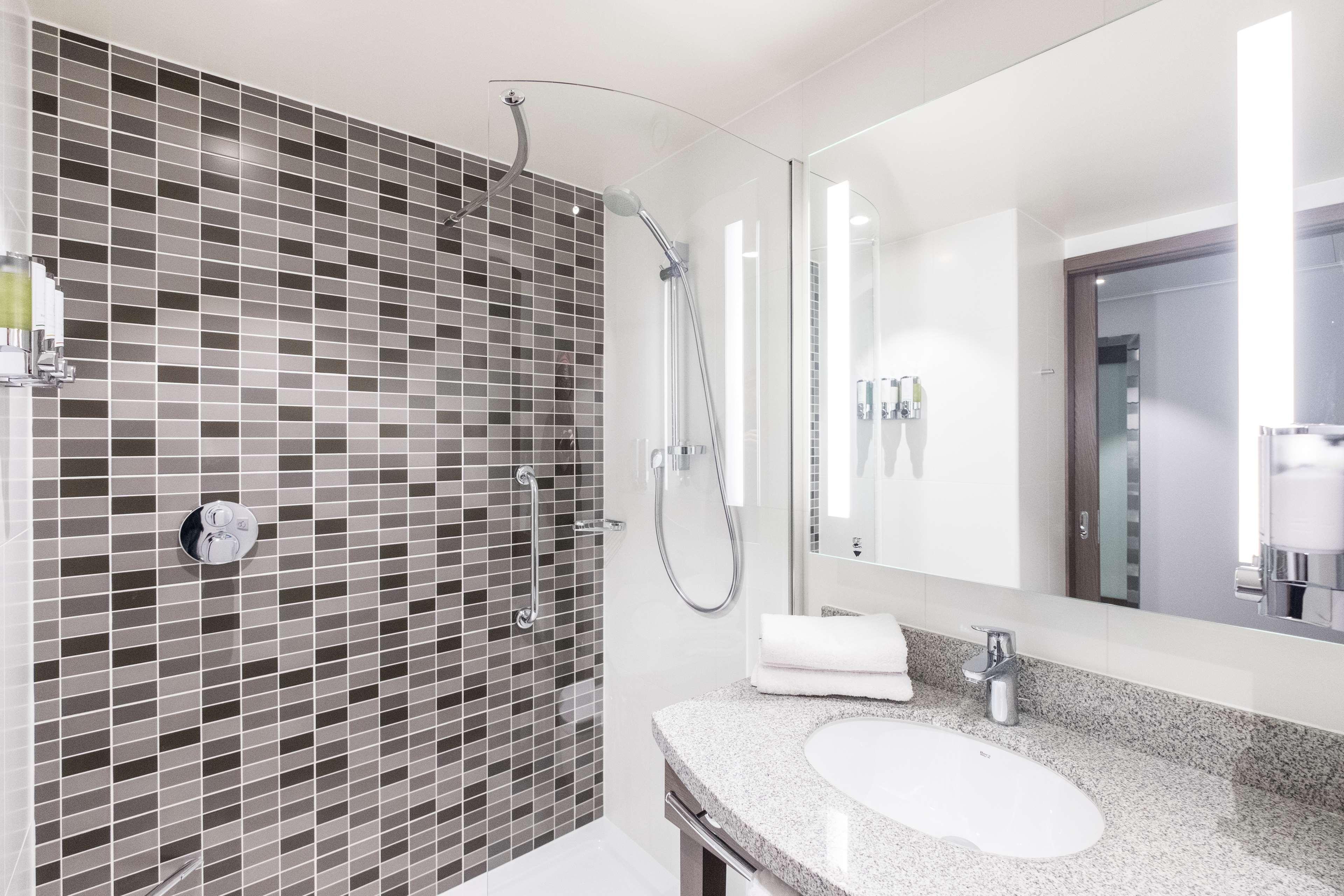 Hampton By Hilton Aberdeen Airport Dyce Eksteriør bilde