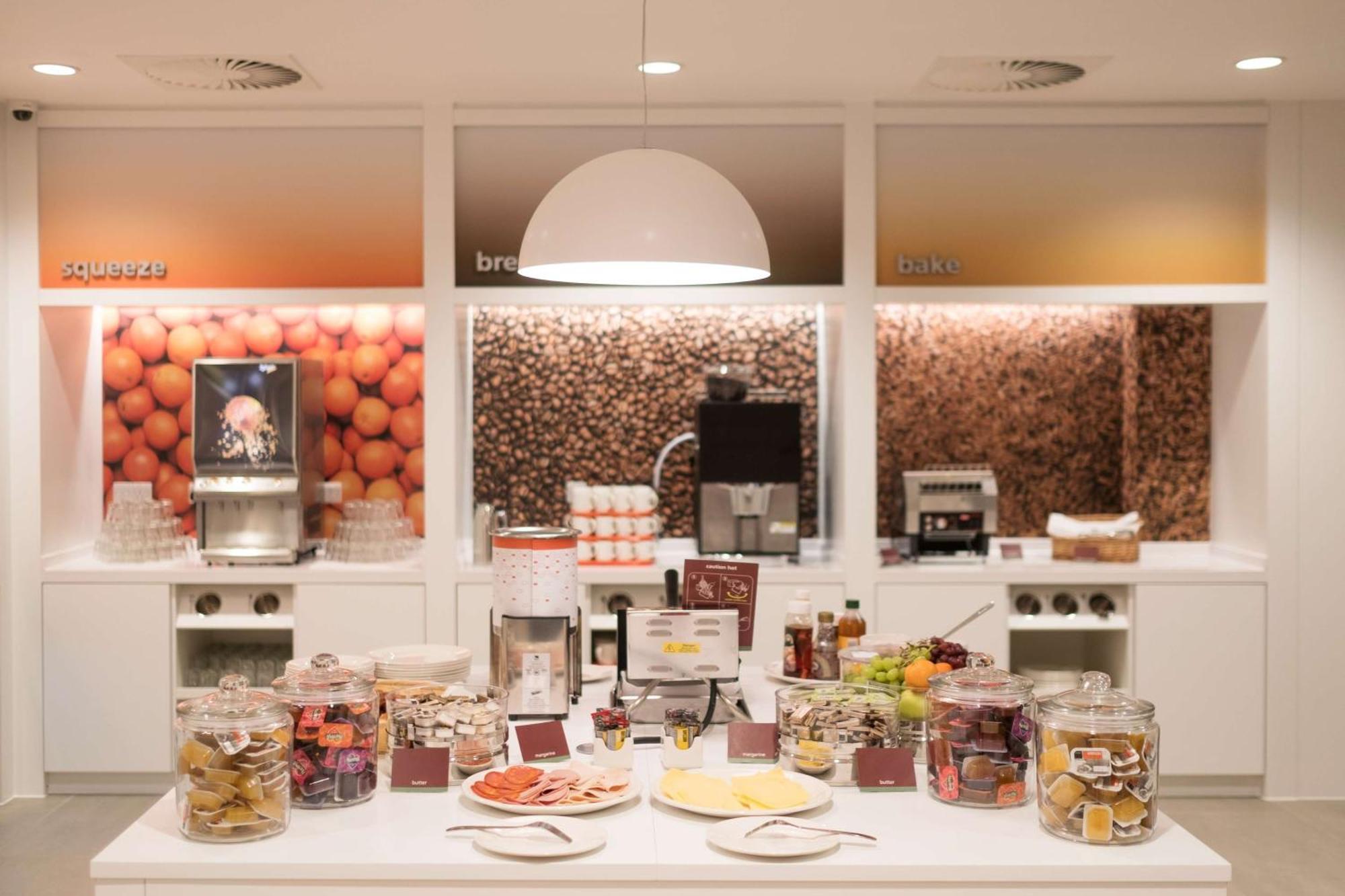Hampton By Hilton Aberdeen Airport Dyce Eksteriør bilde